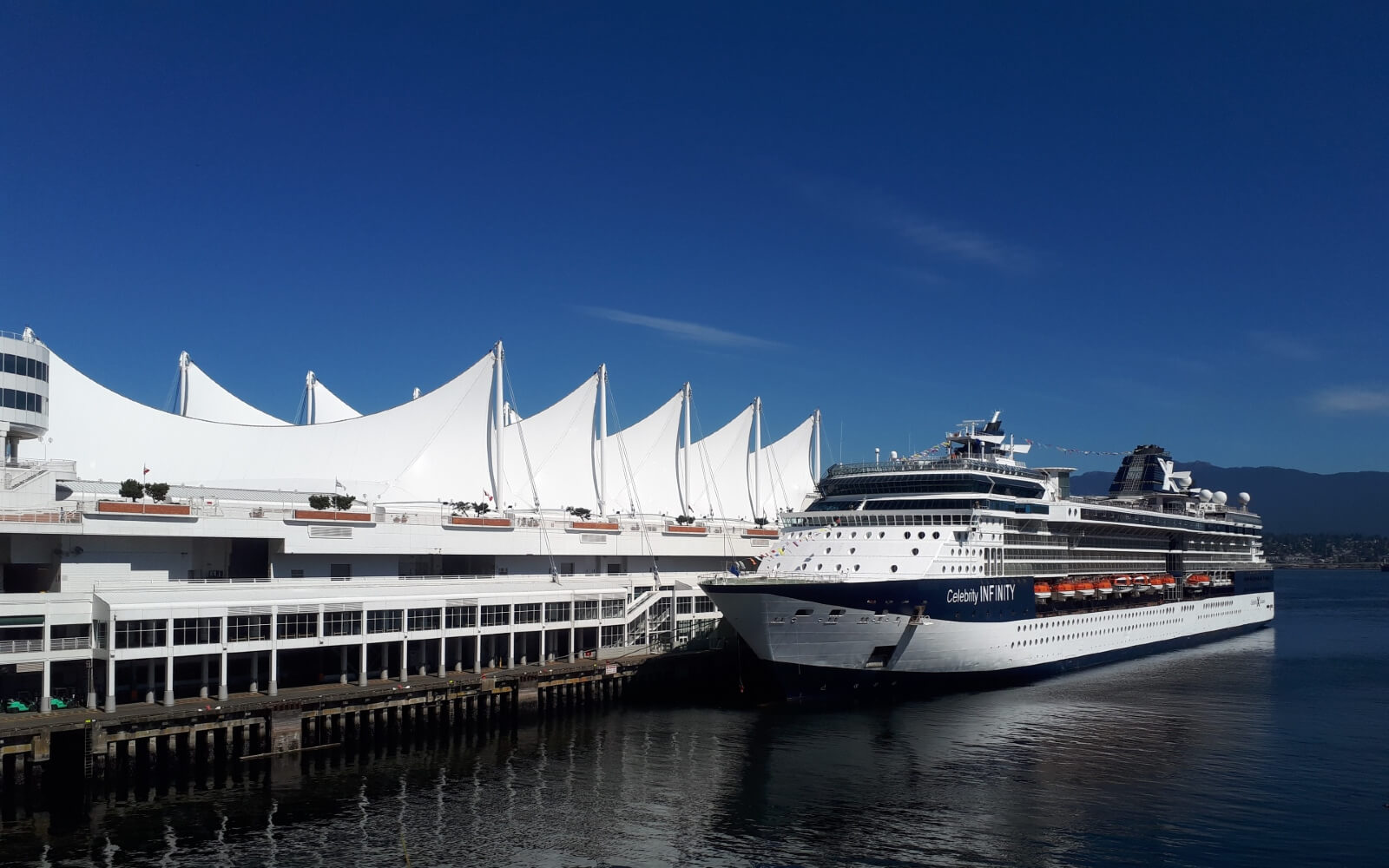 cruise ship vancouver bc