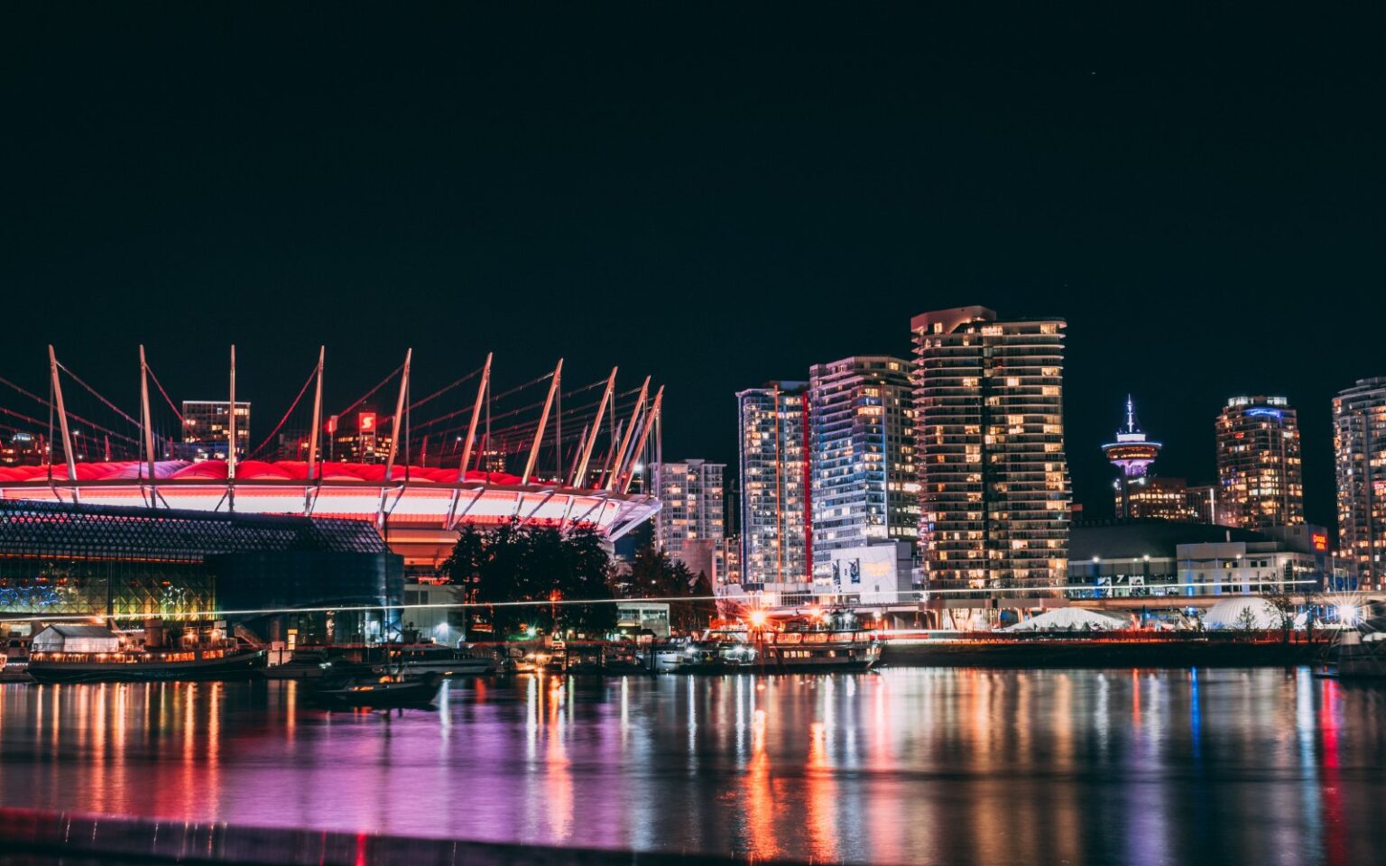 5 Closest Hotels Near Rogers Arena in Vancouver from 90.00 Vancouver