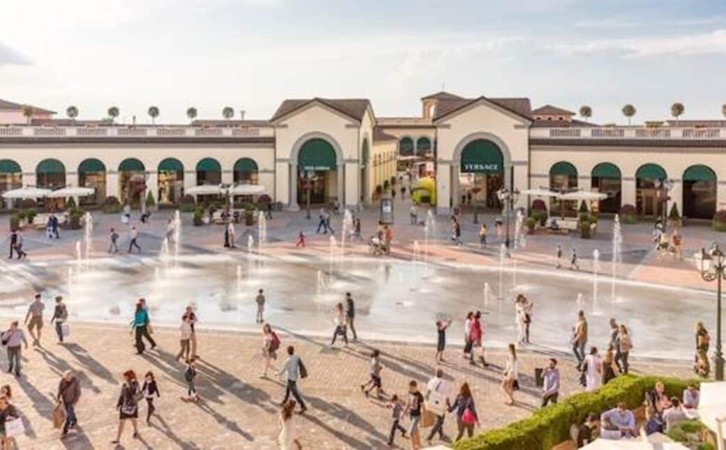 The McArturGlen Outlet Centre, a great option on our list of Vancouver Layover things to do.